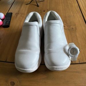 Nurse mate slip on shoes